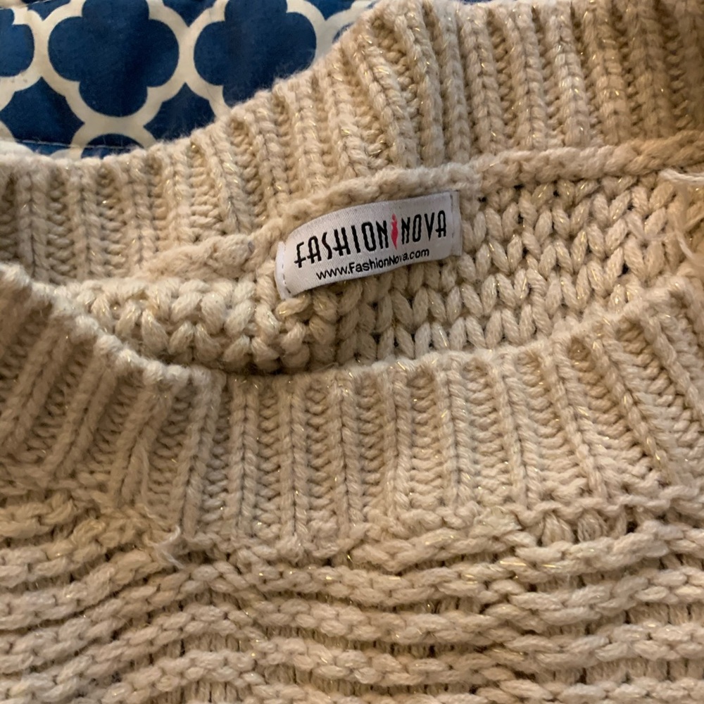 Chunky Sweater - Picture 2 of 2